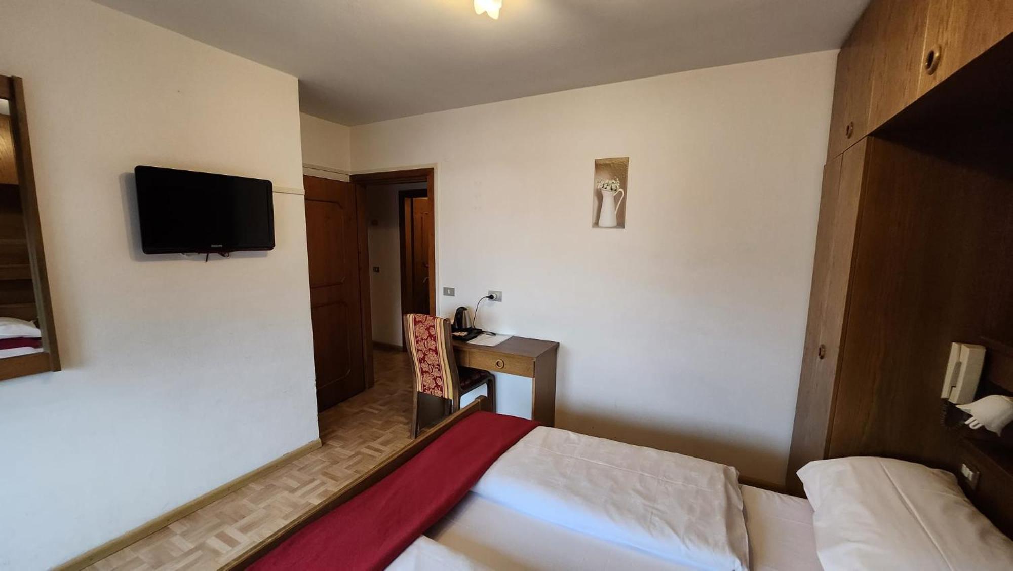 Inter Hotel B&B Vigo di Fassa Phòng bức ảnh